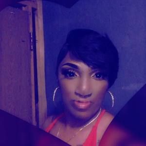 Meet your Posher, Tonya